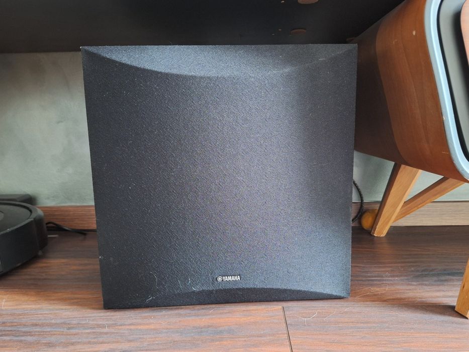 Yamaha Hi-Fi Dolby Atmost система за домашно кино