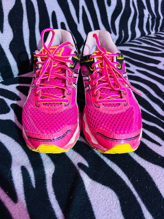 Оригинални маратонки Asics