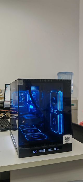 Мощно Геймърско PC Ryzen 7 7700X/32GB/1TB SSD/RX 9060XT/Гаранция
