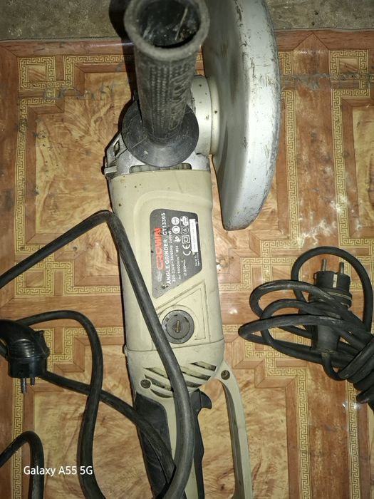 Болгарка,  дрель, пчелки.