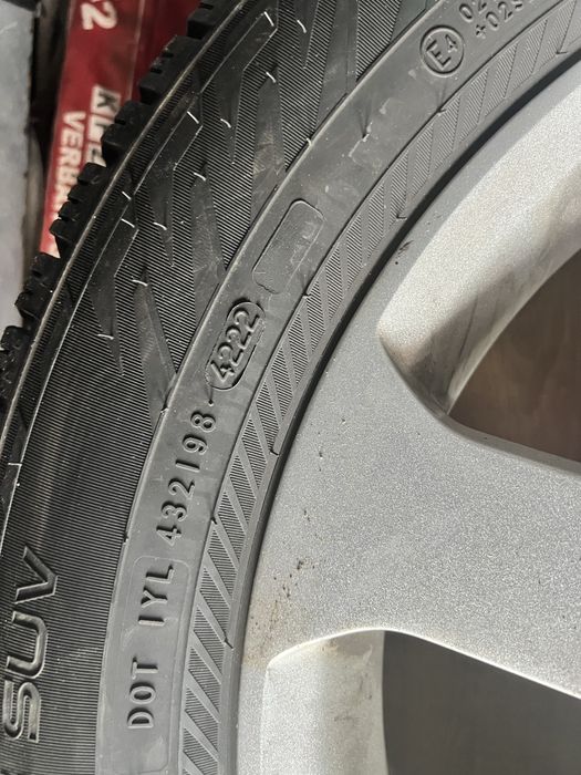 Jante 17” 5x112 cu cauciucuri iarna Nokian 215/60/R17 noi