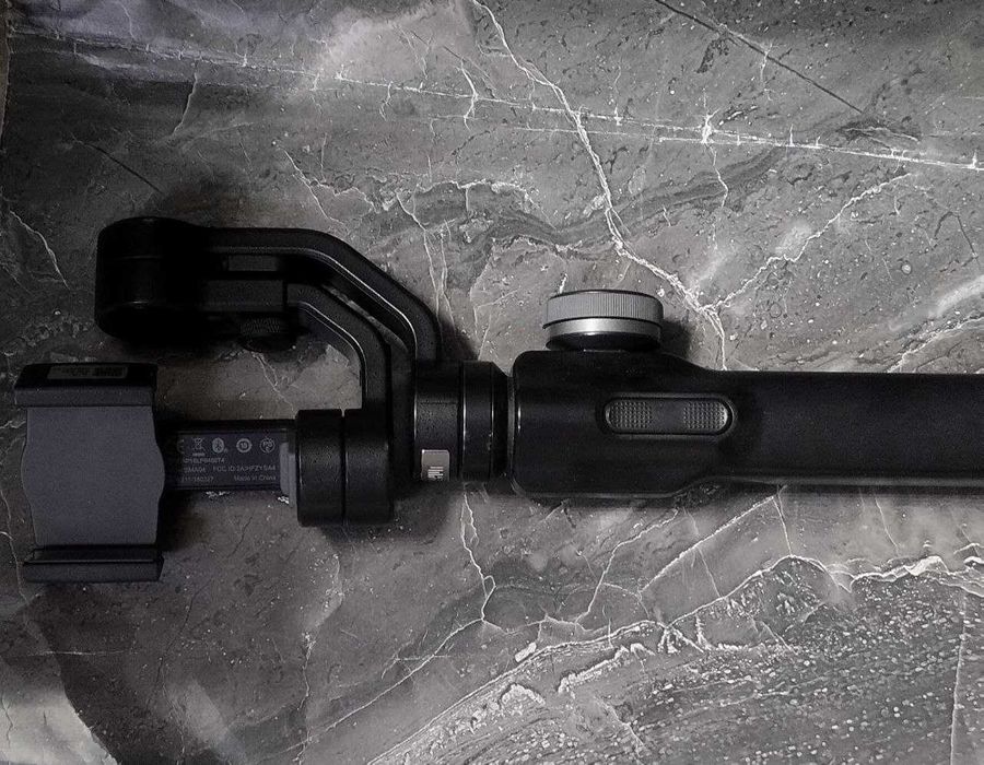 Стабилизатор Zhiyun Smooth 4(лот 837717 г.Щучинск Едомского 36/2)