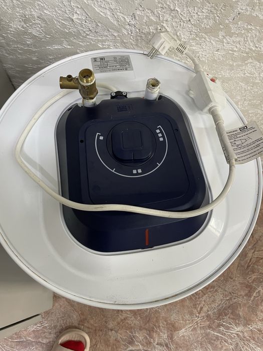 Аристон на запчасти