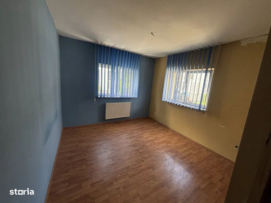 Apartament 3 camere, 2 bai, 72 mp + 8mp balcon, Manastur