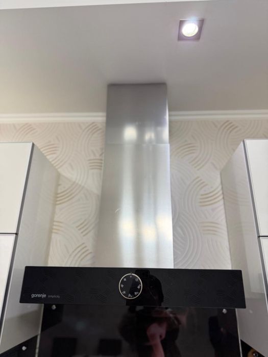 Кухонная вытяжка