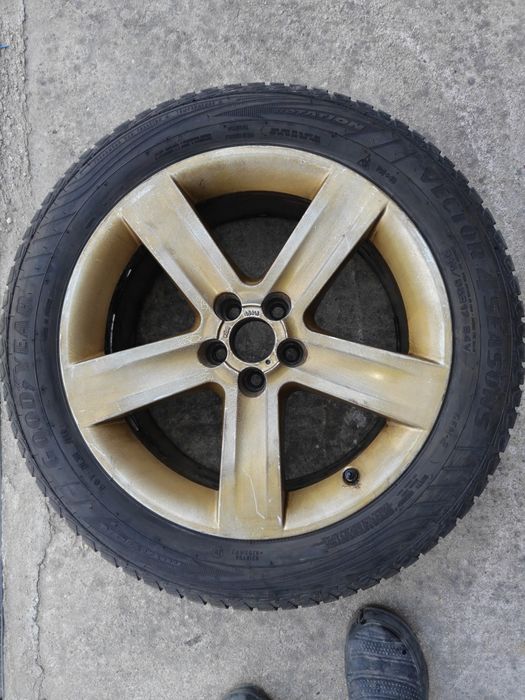 Vând jante R17 prindere 5×100 cu cauciucuri