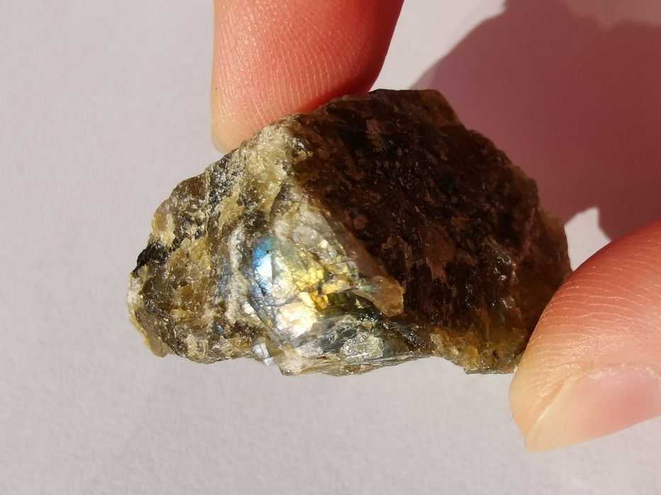 Питерсит ларимар родохрозит кианит гранат кварц лабрадорит кристали