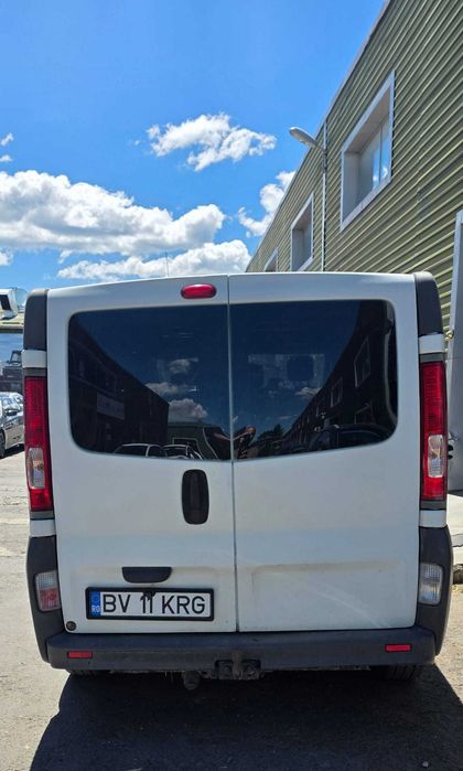 RENAULT Trafic 2006 — imagine 4