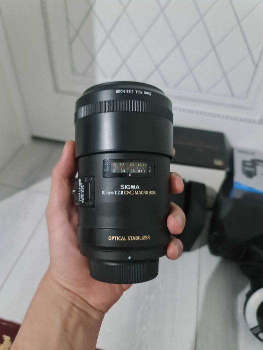 объектив Sigma 105mm F2.8