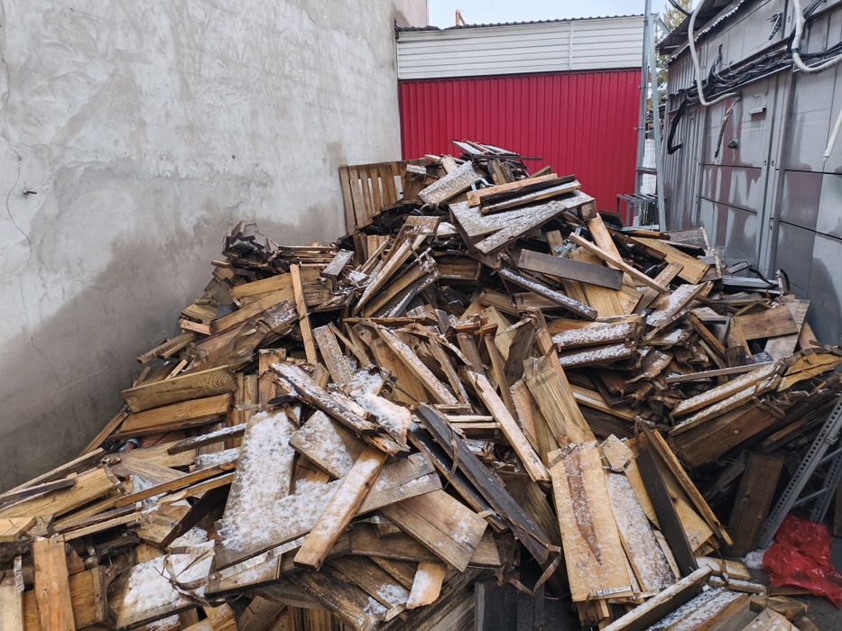Дрова от кабельных бухт