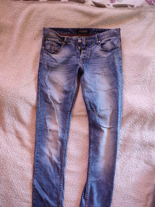 Мъжки дънки като нови