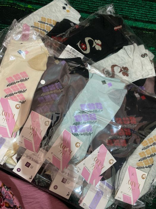 Женский чулки ва носкилар бор оптом