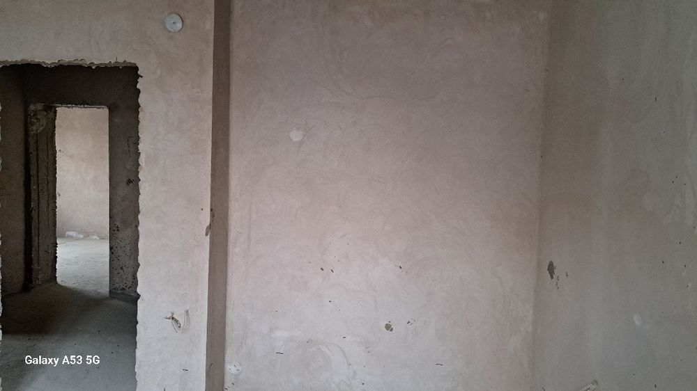 Xiva shahar vokzal yonida kvartira sotiladi.   Kv.m