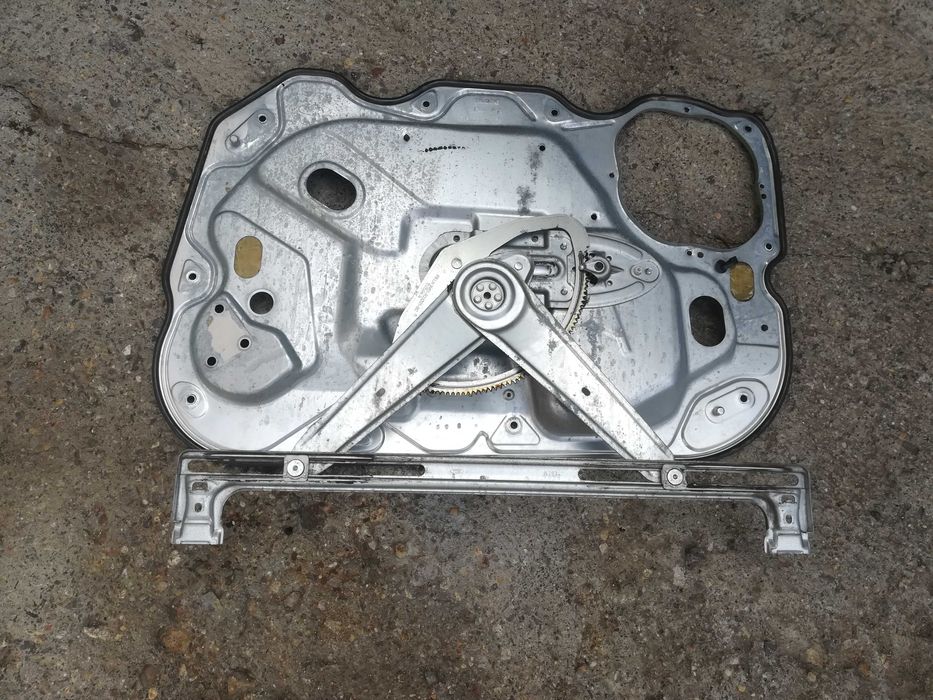 Ford Focus MK2 C- max моторче машинка механизъм стъкла стъклоповдигач