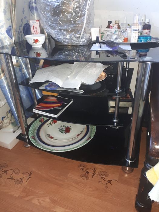 Подставка под телевизора