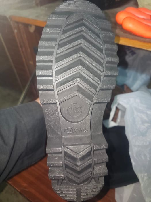 Резиновые сапоги