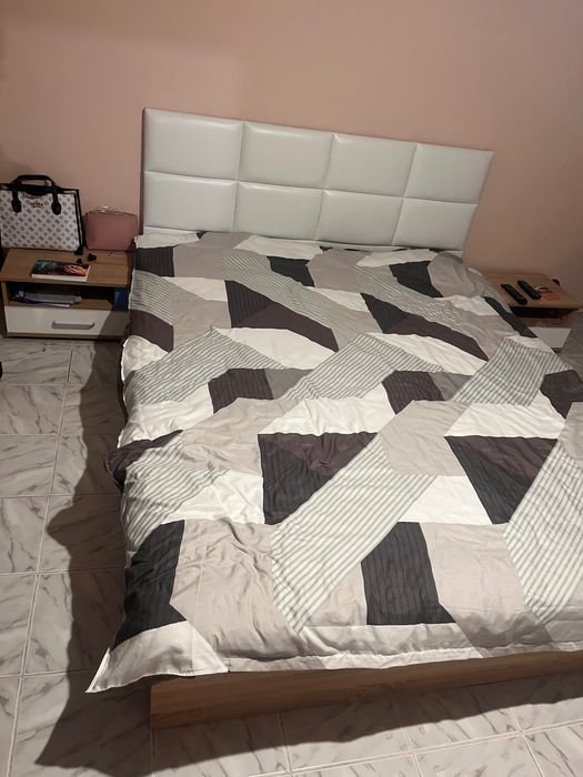 Спален комплект мебели