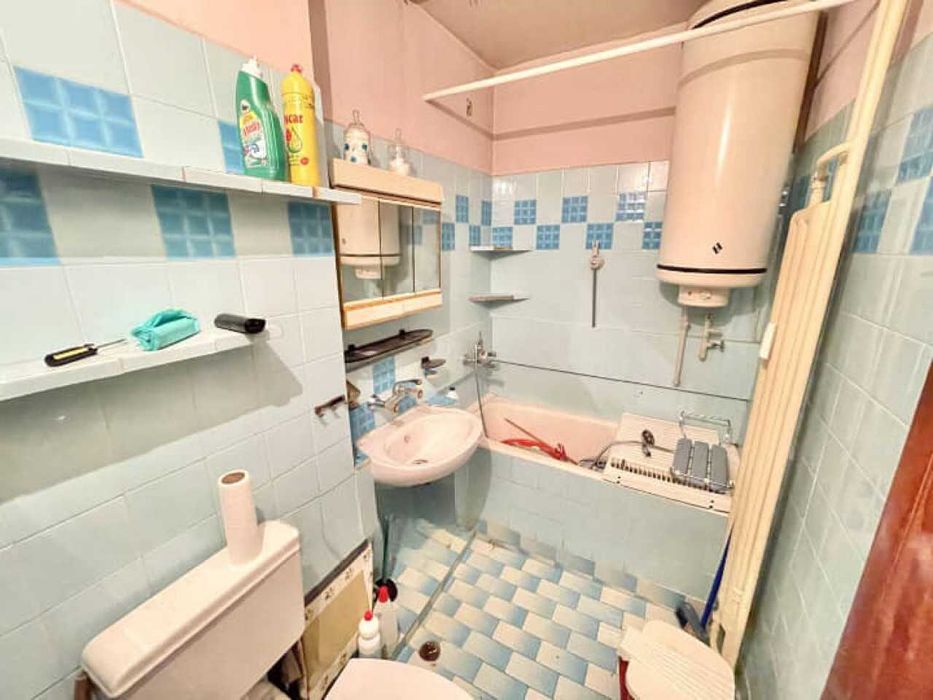 Продава се Тристаен апартамент в Пловдив, Тракия - 58 кв.м за 1466 €/кв.м - Снимка #2