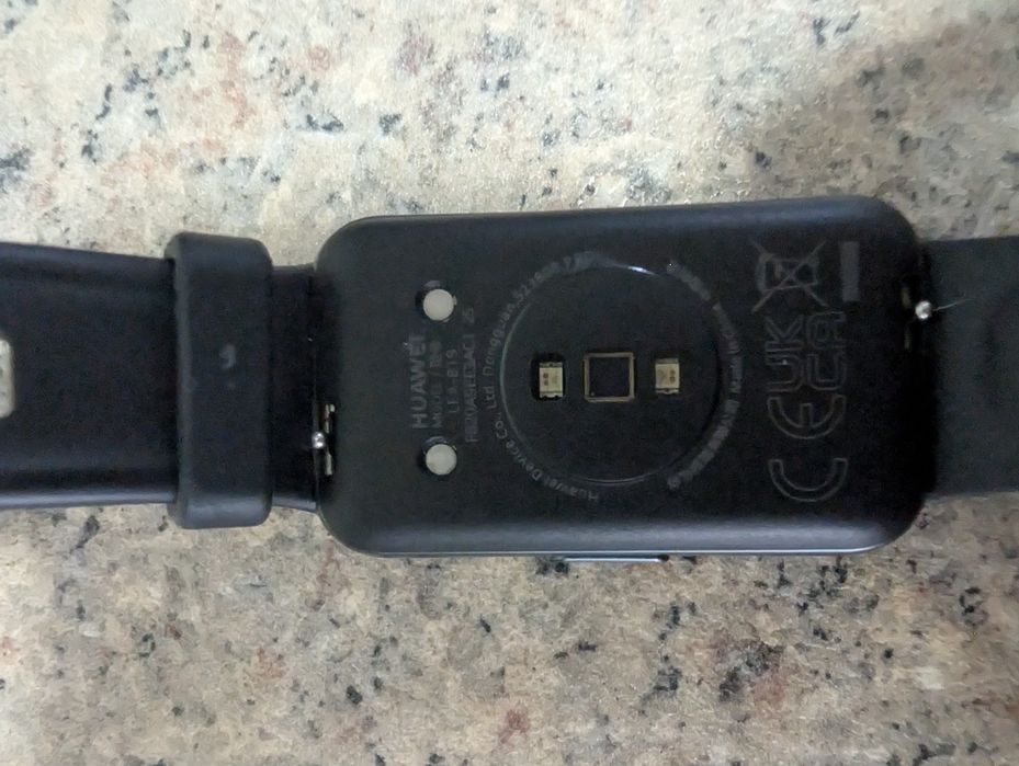 Brățară fitness Huawei Band 7