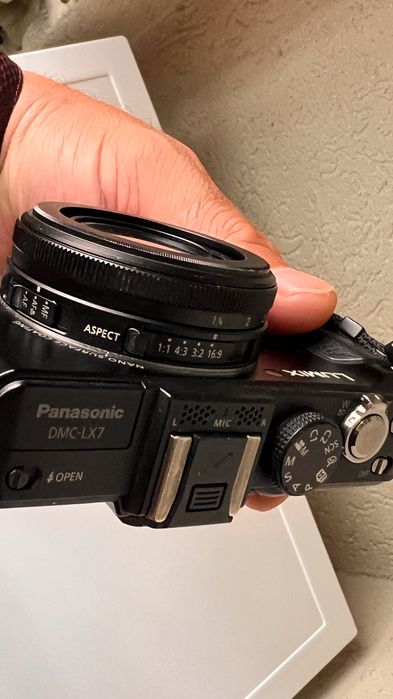 Panasonic Lumix DMC-LX7