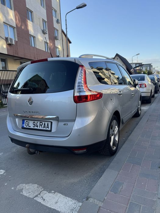 RENAULT Grand Scenic 2015 — imagine 4