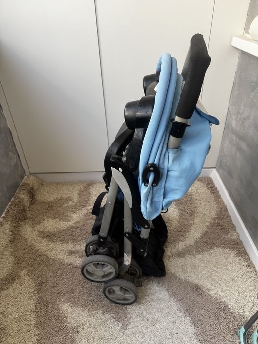 Коляска в отличном состояний