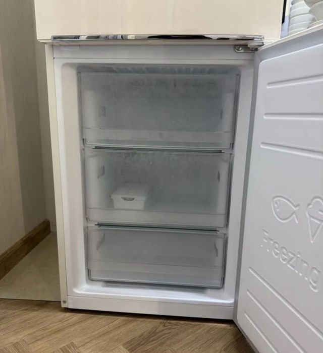 Холодильник LG как новый