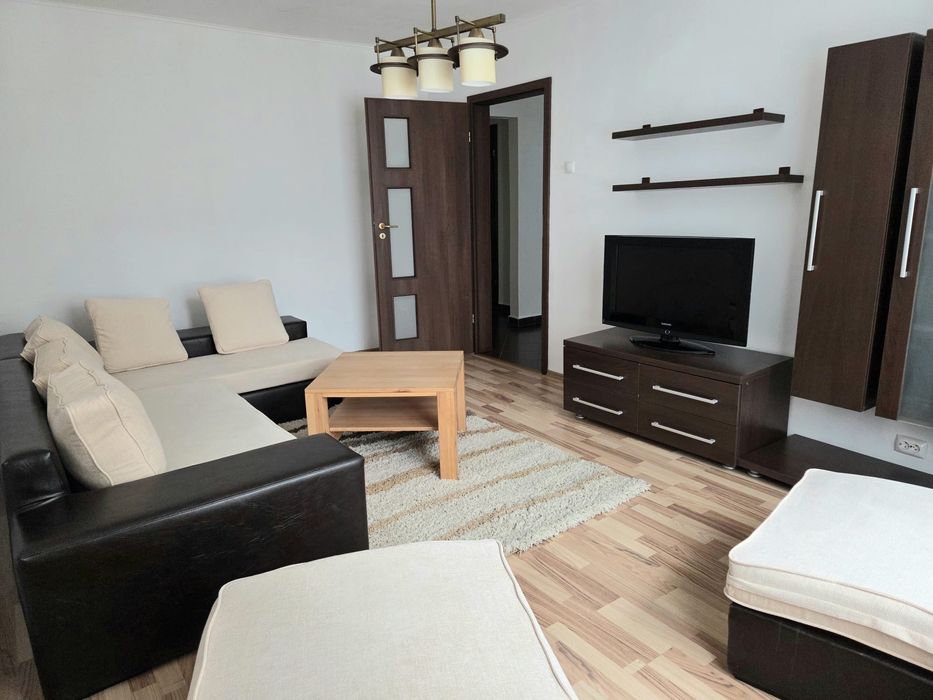 Inchiriere apartament 3 camere