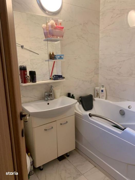 Apartament 2 camere semidecomdat parter, 55 mp, Bals