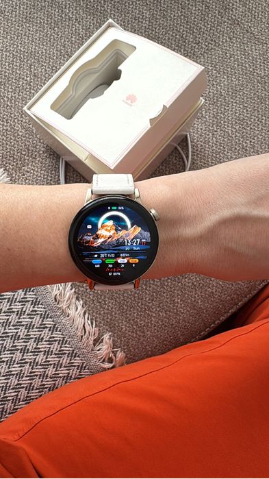 Продам часы Huawei Watch GT3