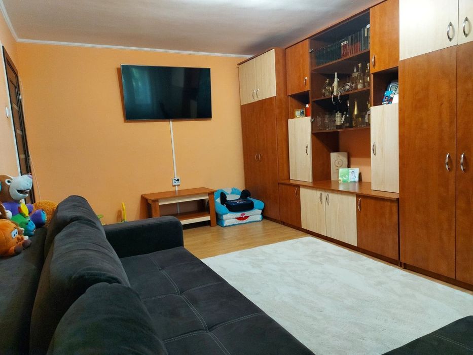 Apartament 3 camere PC - Parter -mobilat si utilat