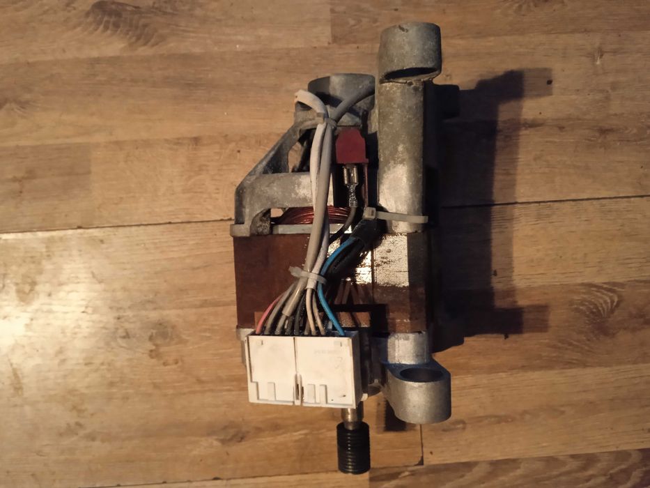 Двигатель для стиральной машины