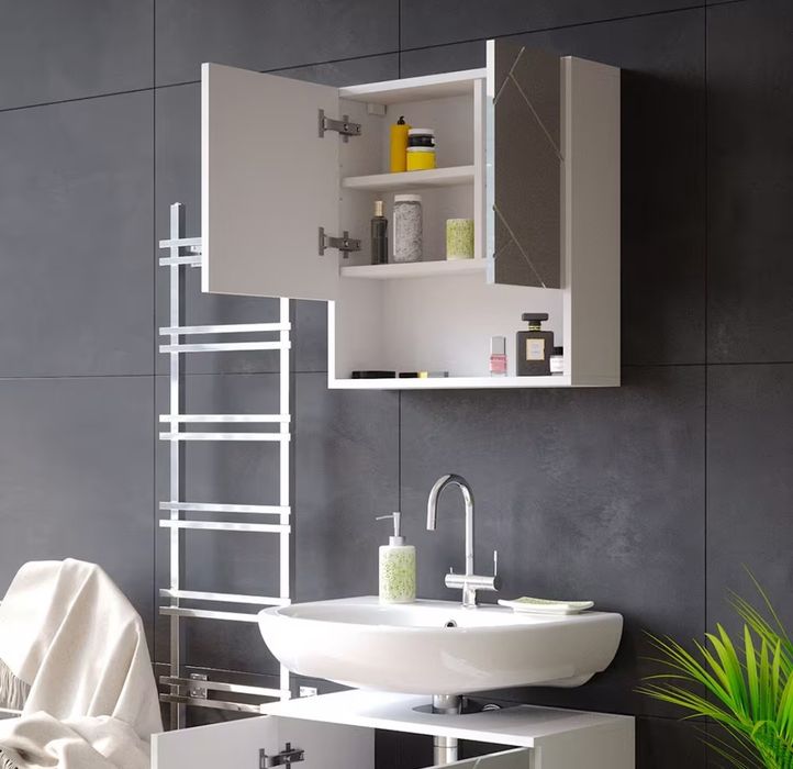 Огледален шкаф за над мивка 3403