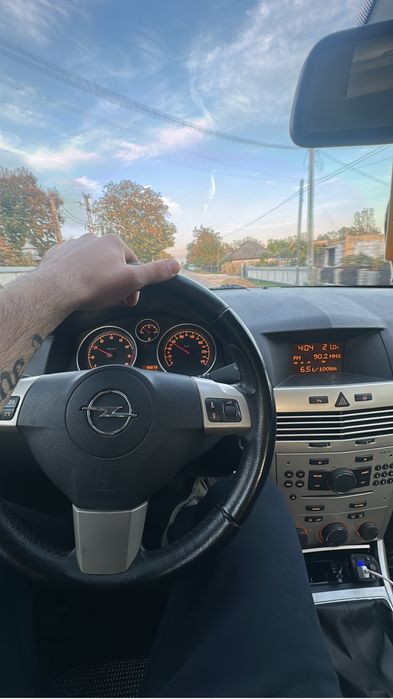 OPEL Astra 2009 — imagine 5
