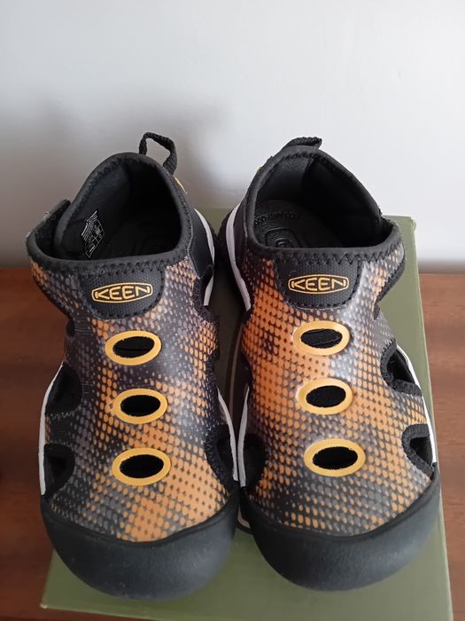 .Keen N29 нови сандали