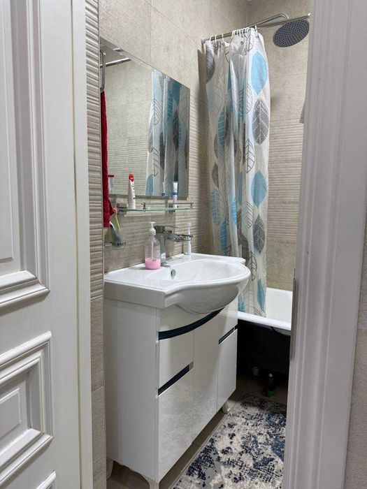 3-комнатная квартира, 74 м², метро Бодомзор — аренда
