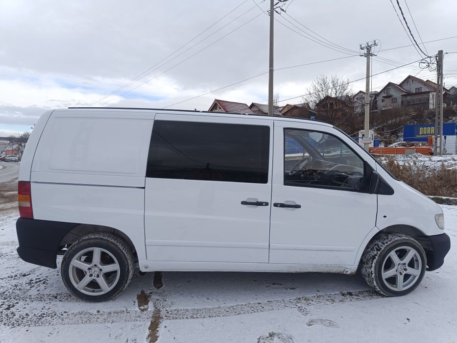 Vând Mercedes vito 108CDI