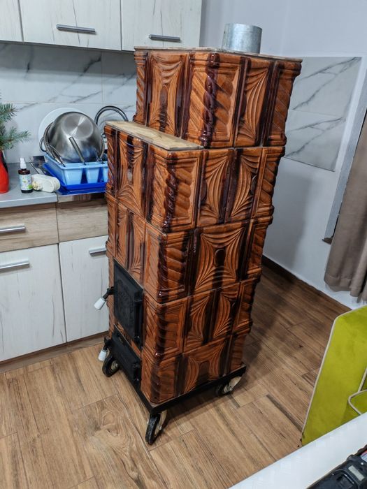 De vânzare soba pe roti