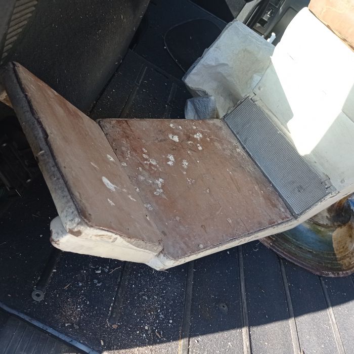 Антикварен механичен зъболекарски стол