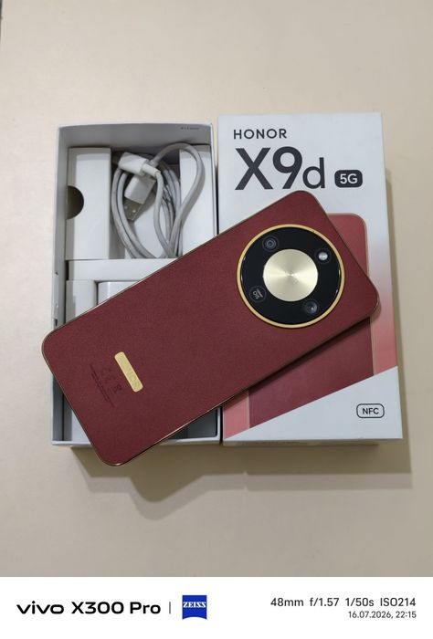 Honor X9d 256 gb Ram 8 5G