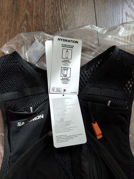 Vesta alergare Salomon Active Skin 4
