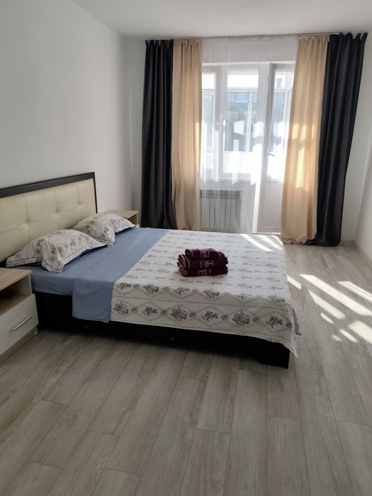 По часам 1500 Абая 24/1