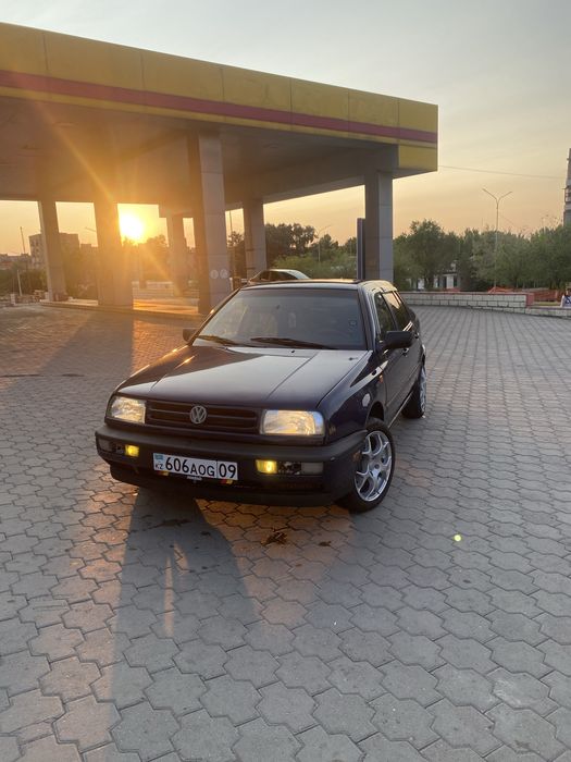 Volkswagen vento 1.8