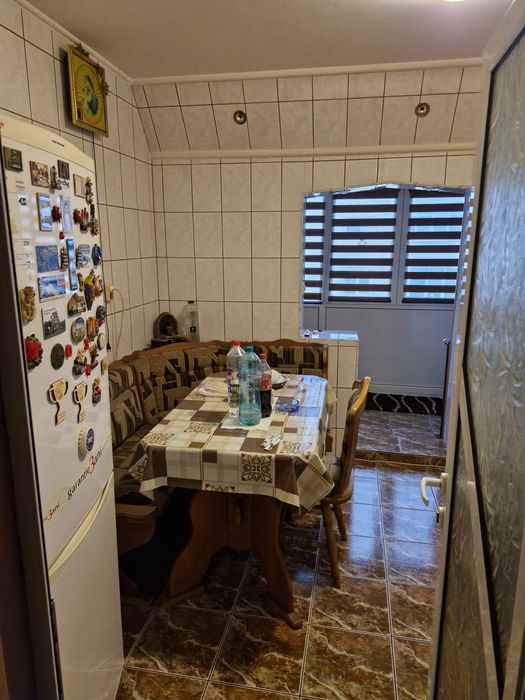 Vand apartament 3 camere Mioveni,zona  Robea