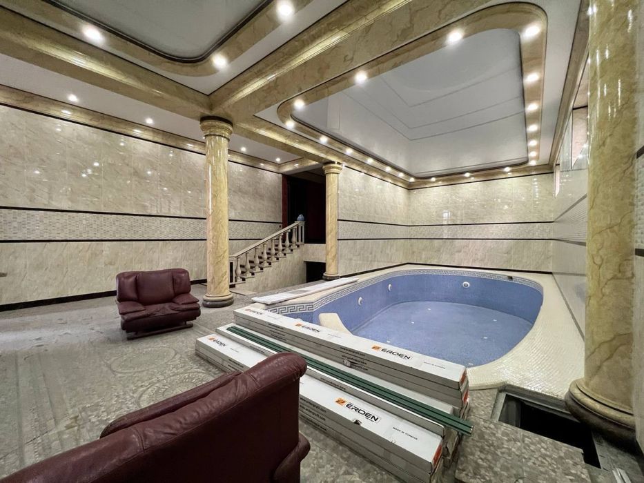 Ул. Ракатбоши Евродом 1600 кв.м