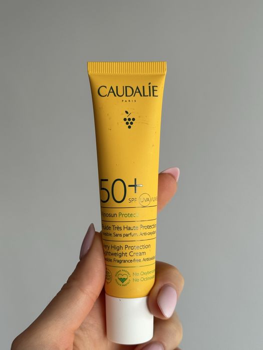 Caudalie Vinosun Слънцезащитен флуид SPF50+