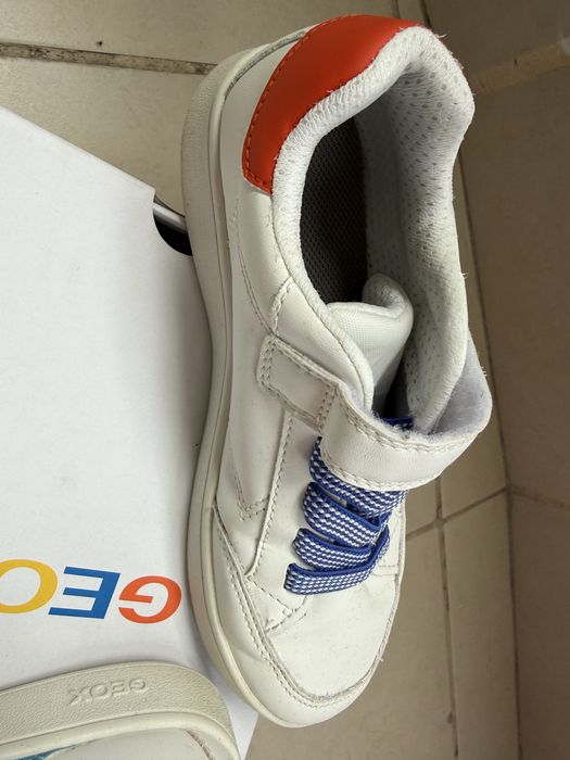 Vand adidasi Geox Respira