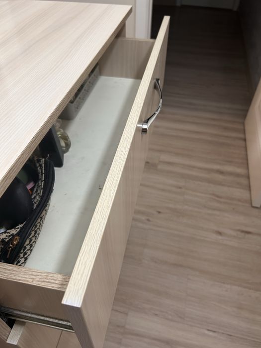 Камод с зеркалом