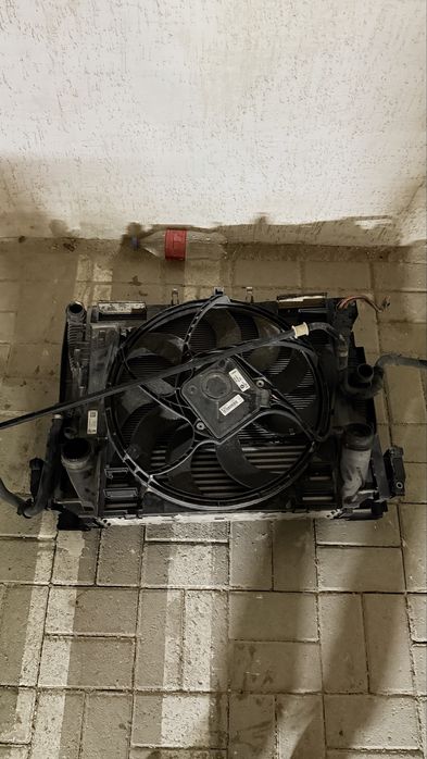 Радиатор бмв ф10