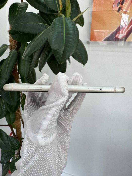 iPhone 11 64Gb White